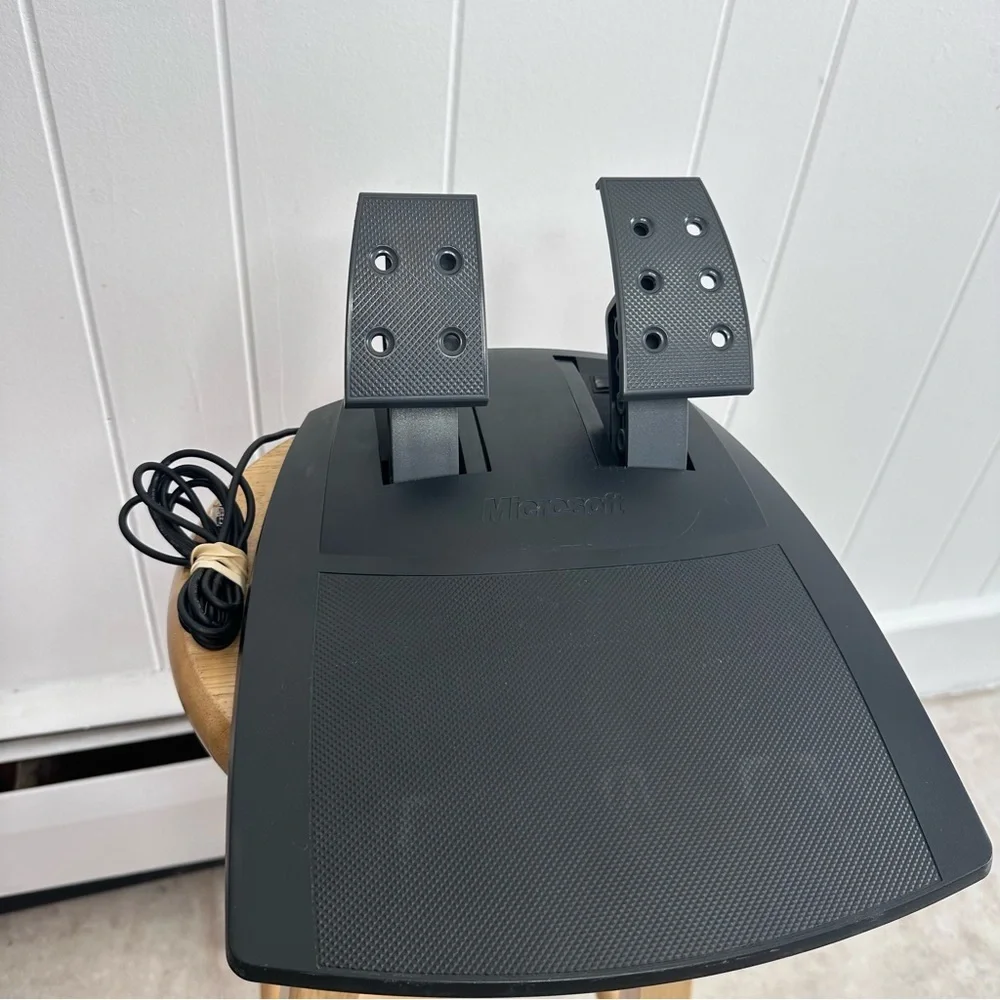 Vintage Microsoft Sidewinder Force Feedback Wheel & Pedals